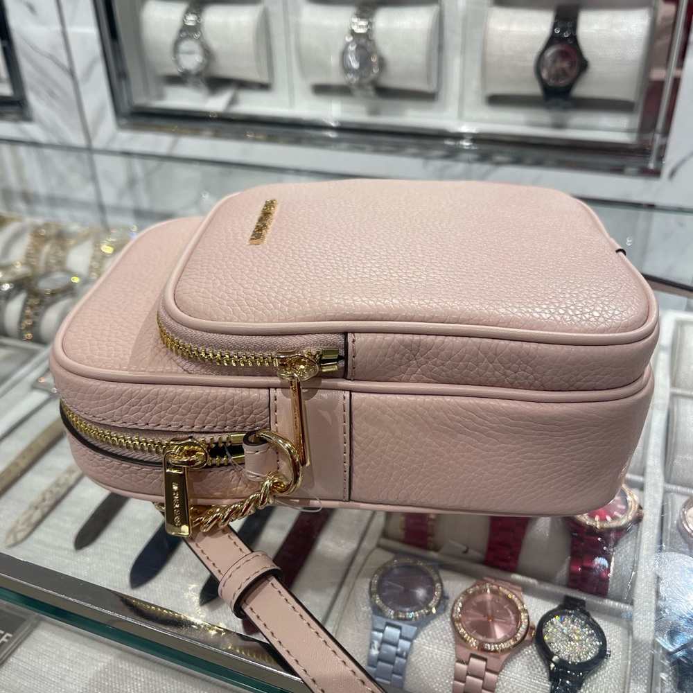 MICHAEL KORS Jet Set TRVL Md Leather NS Chain Crossbody XBODY 
Powder Blush 
NWT - Picture 14 of 16